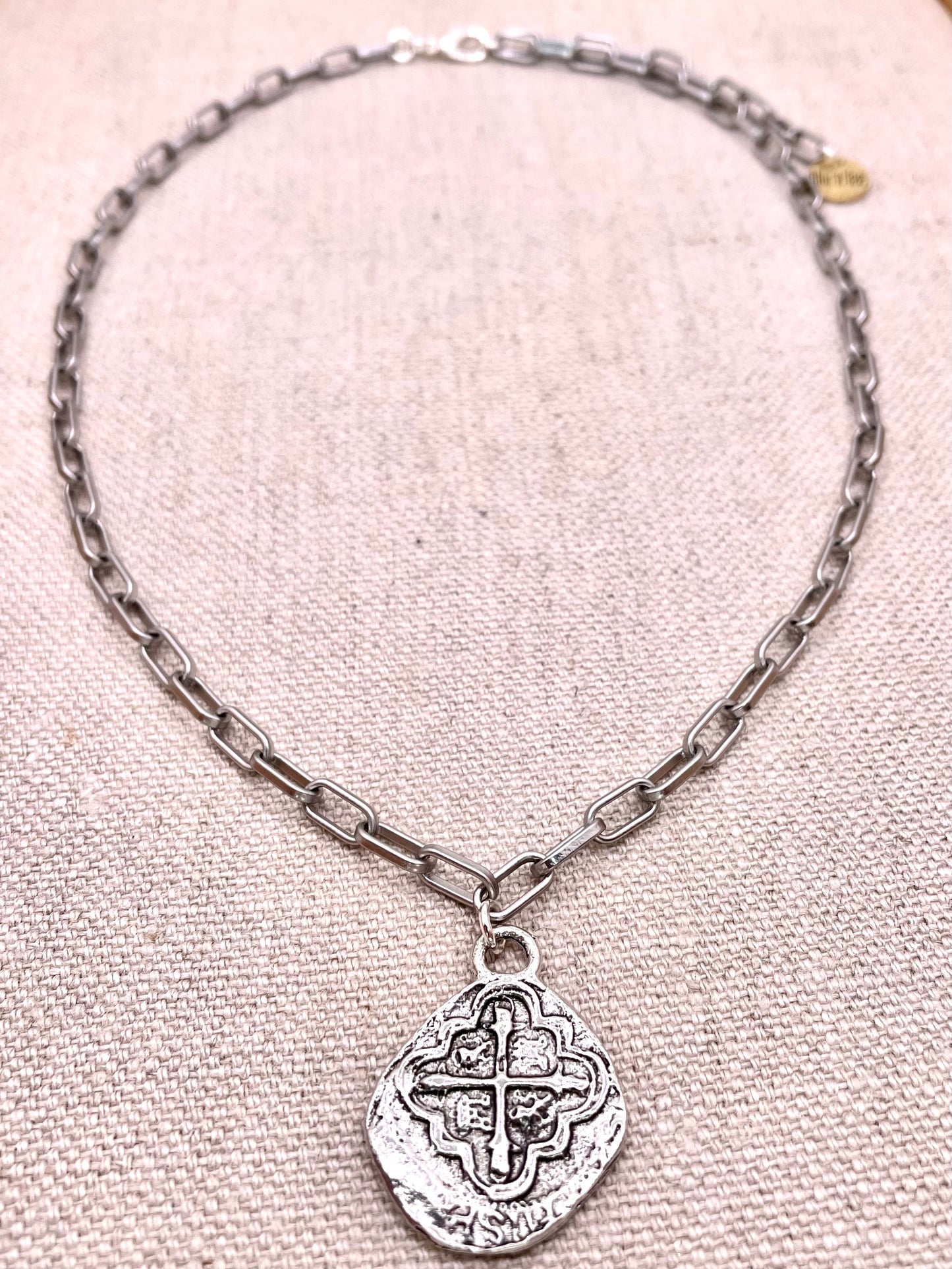 Elizabeth Necklace