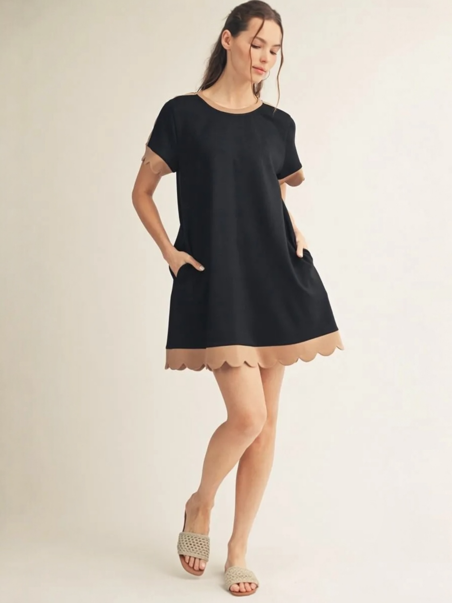 Jodifl Scallop Edge Contrast Detail Dress – Black/Taupe