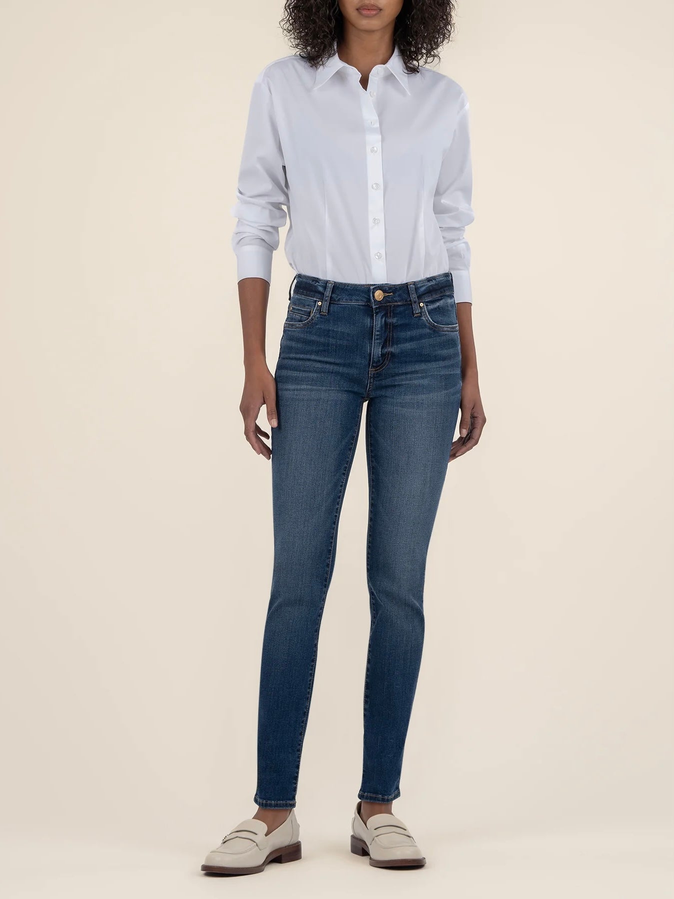 Kut from the Kloth Catherine Mid Rise Boyfriend Jeans – Dashing Dark Base Wash