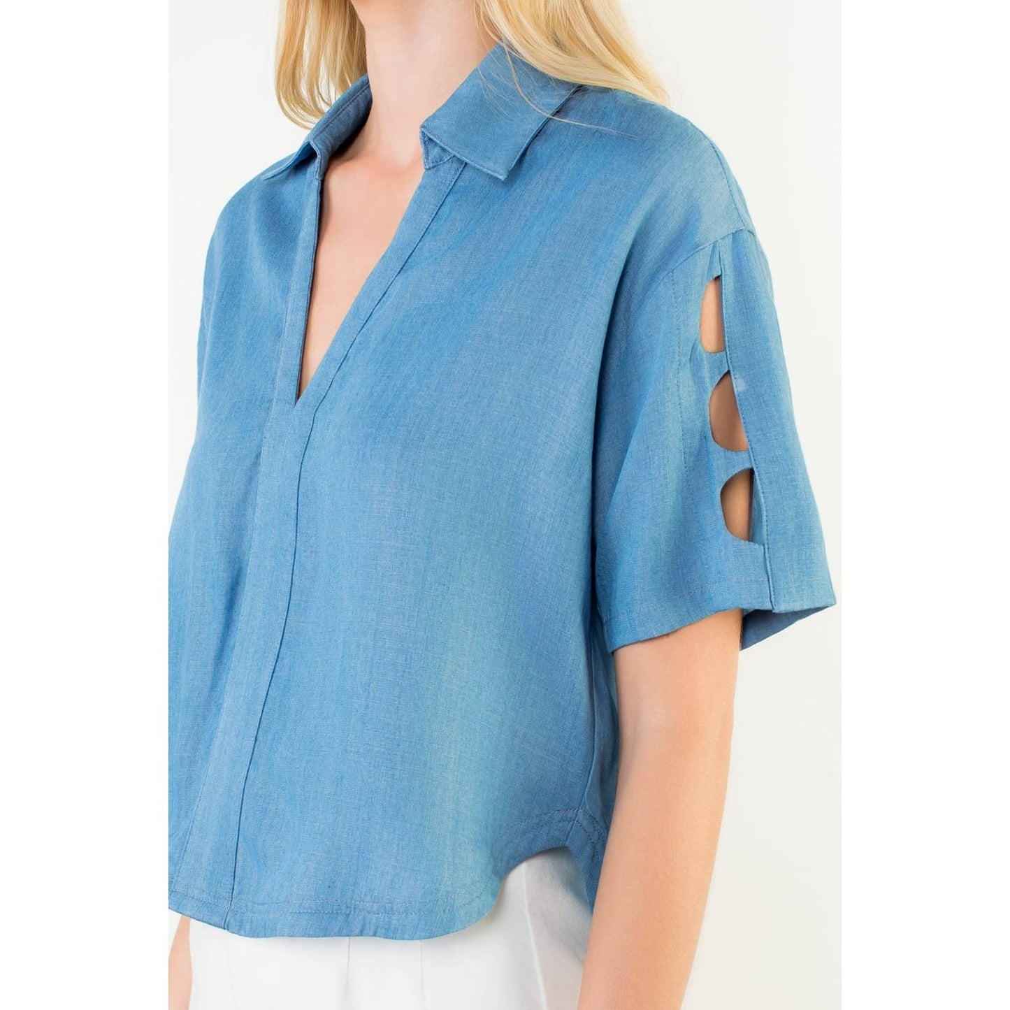 THML Short Sleeve Cutout Denim Top – Blue