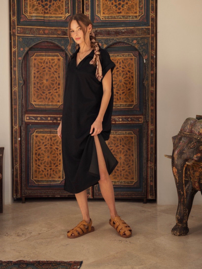 Jodifl Solid Midi Dress With Open Collared Neck - Black