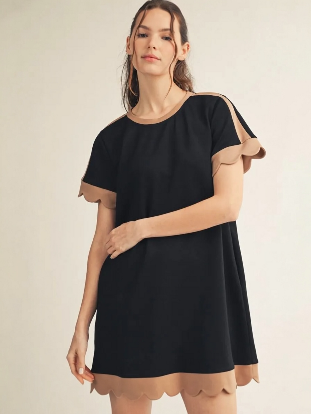Jodifl Scallop Edge Contrast Detail Dress Black/Taupe Large / Black/Taupe