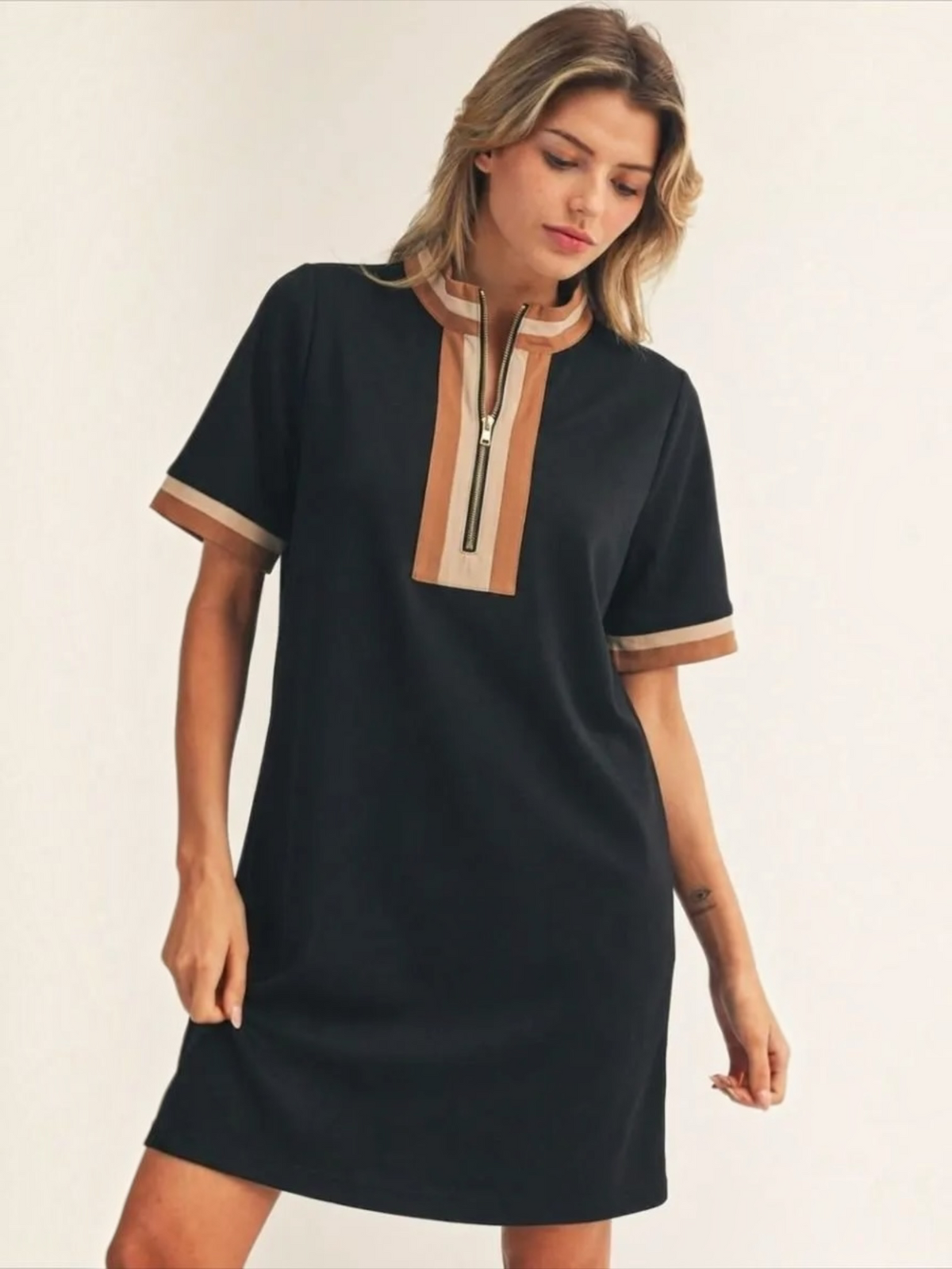 Jodifl Zip Front Mock Neck Shift Dress with Pockets – Black
