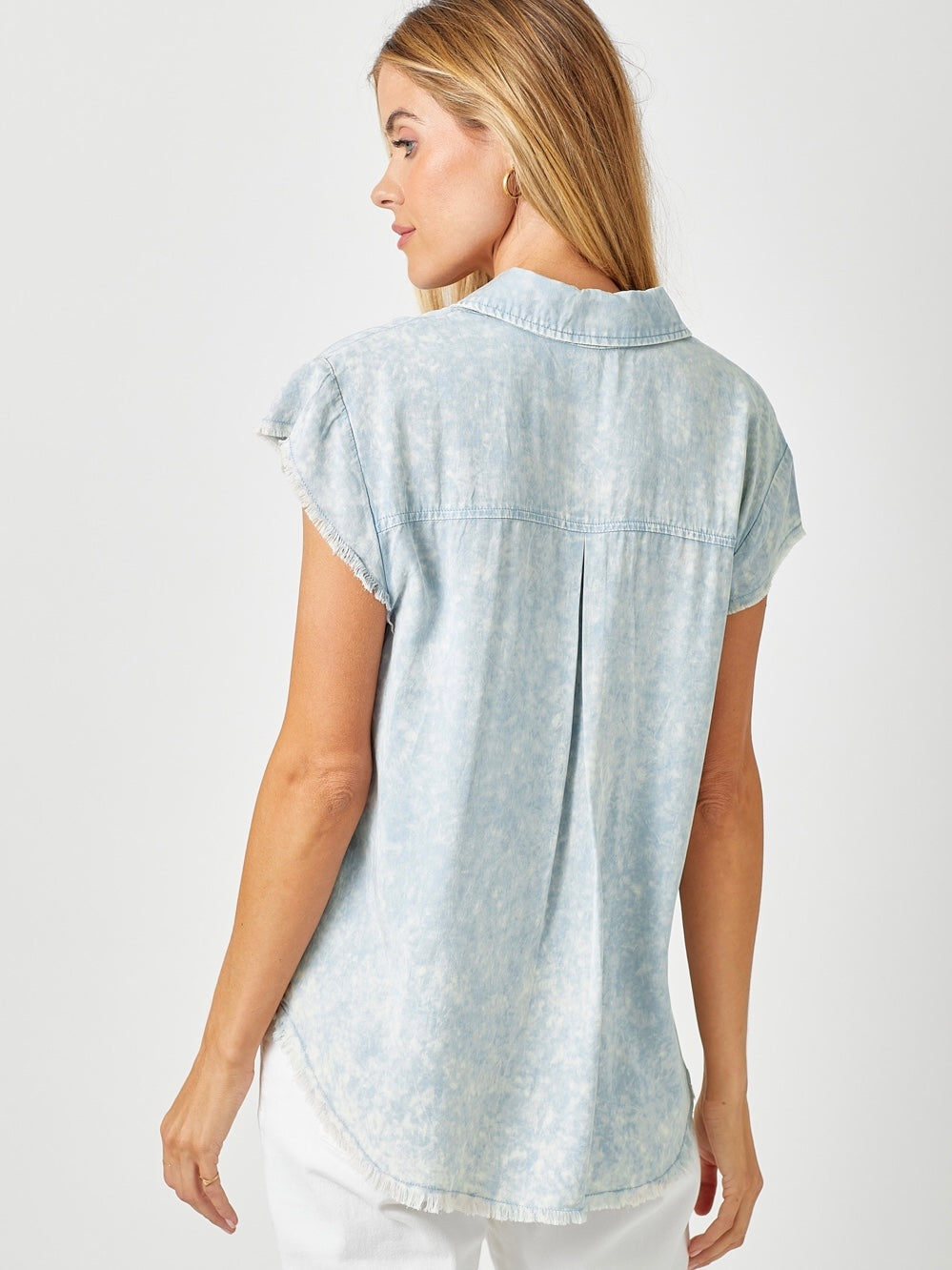 Alaiya Flutter Sleeve Top - Soft Blue