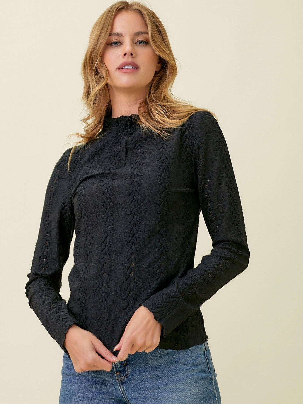 Janiyah Lettuce Edge Textured Top - Black