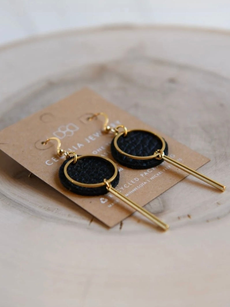 Sunray Leather Earrings | Black