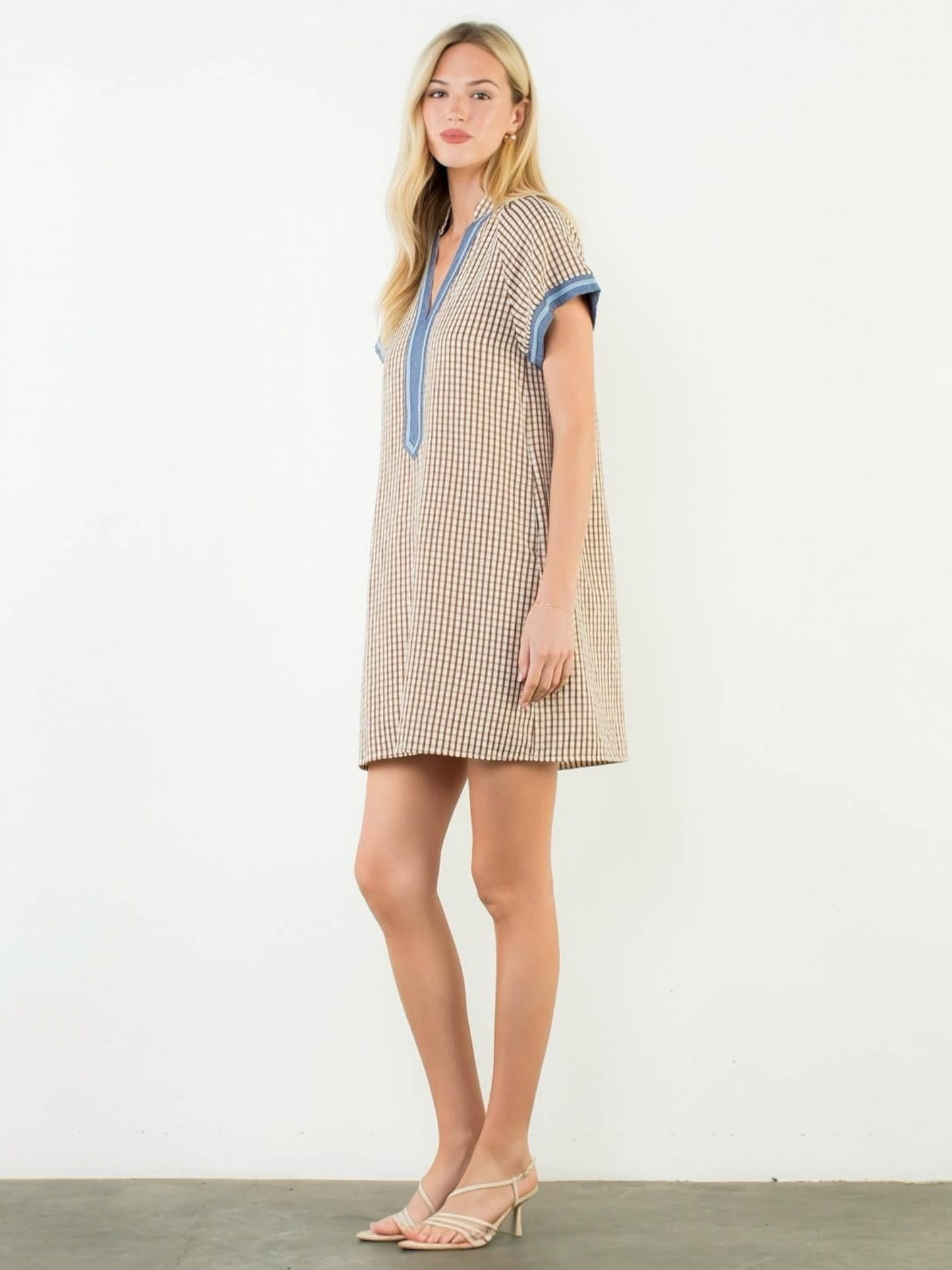 THML Short Sleeve Gingham Patterned Dress – Brown