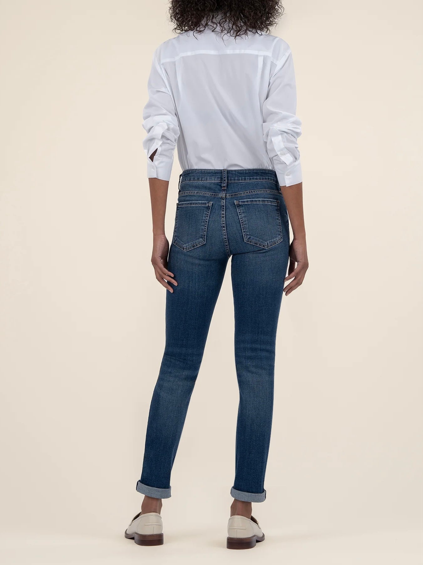 Kut from the Kloth Catherine Mid Rise Boyfriend Jeans – Dashing Dark Base Wash
