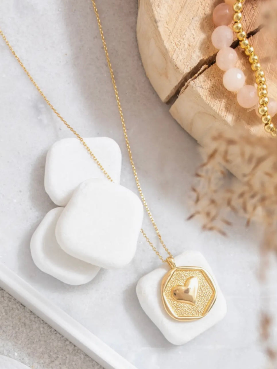 Heart Pendant Necklace | Gold