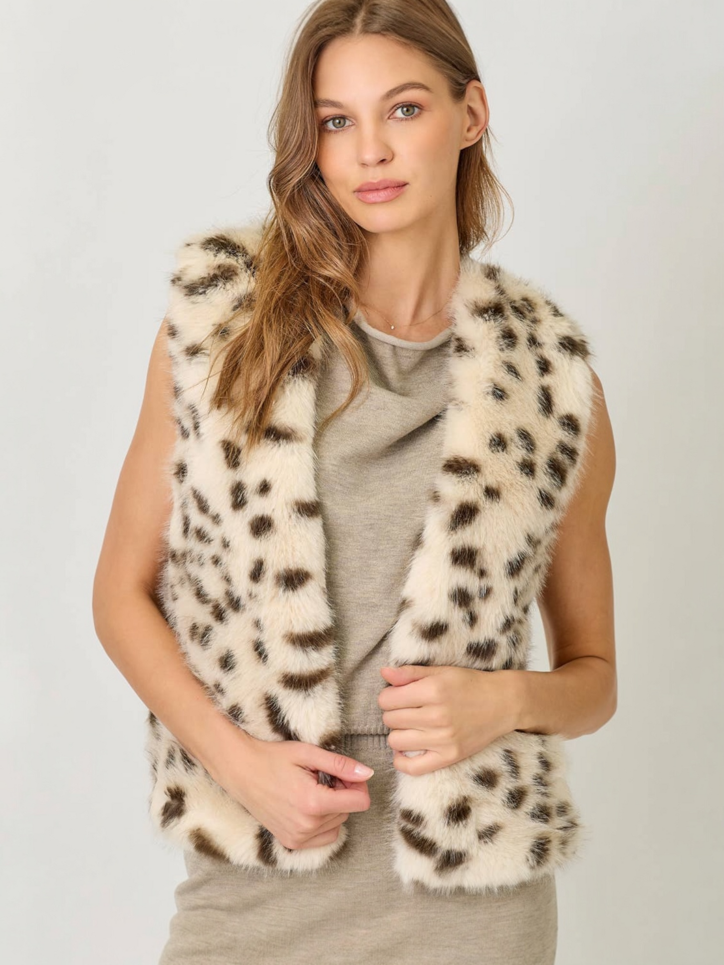 Mystree Leopard Fur Vest - Oatmeal/Leopard