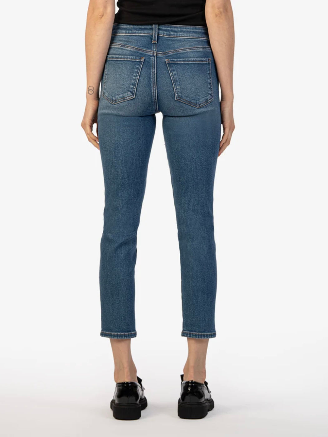 Catherine High Rise Crop Straight Leg - New Wash