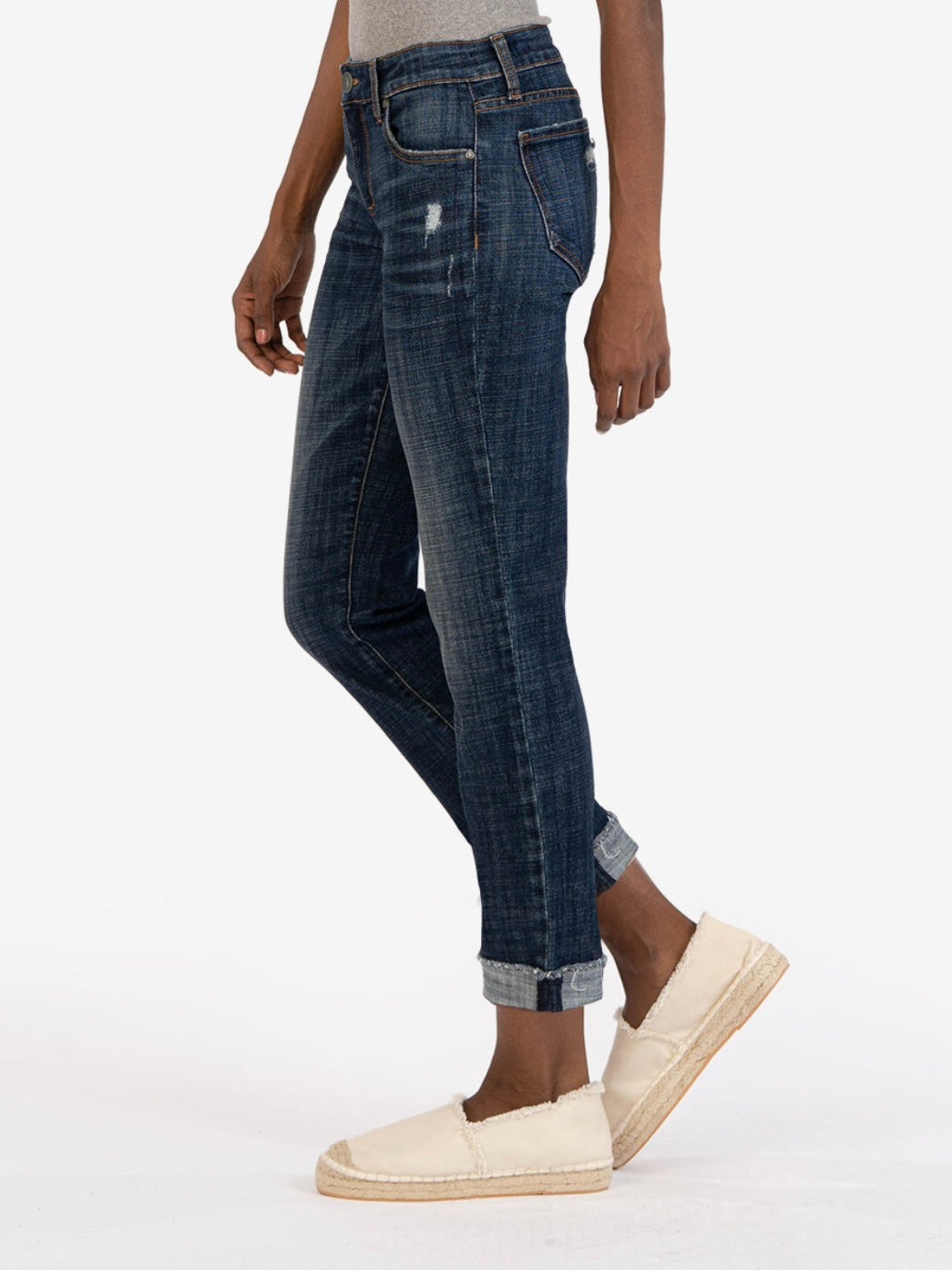 Amy Mid Rise Crop Straight Leg - Prestigious Wash