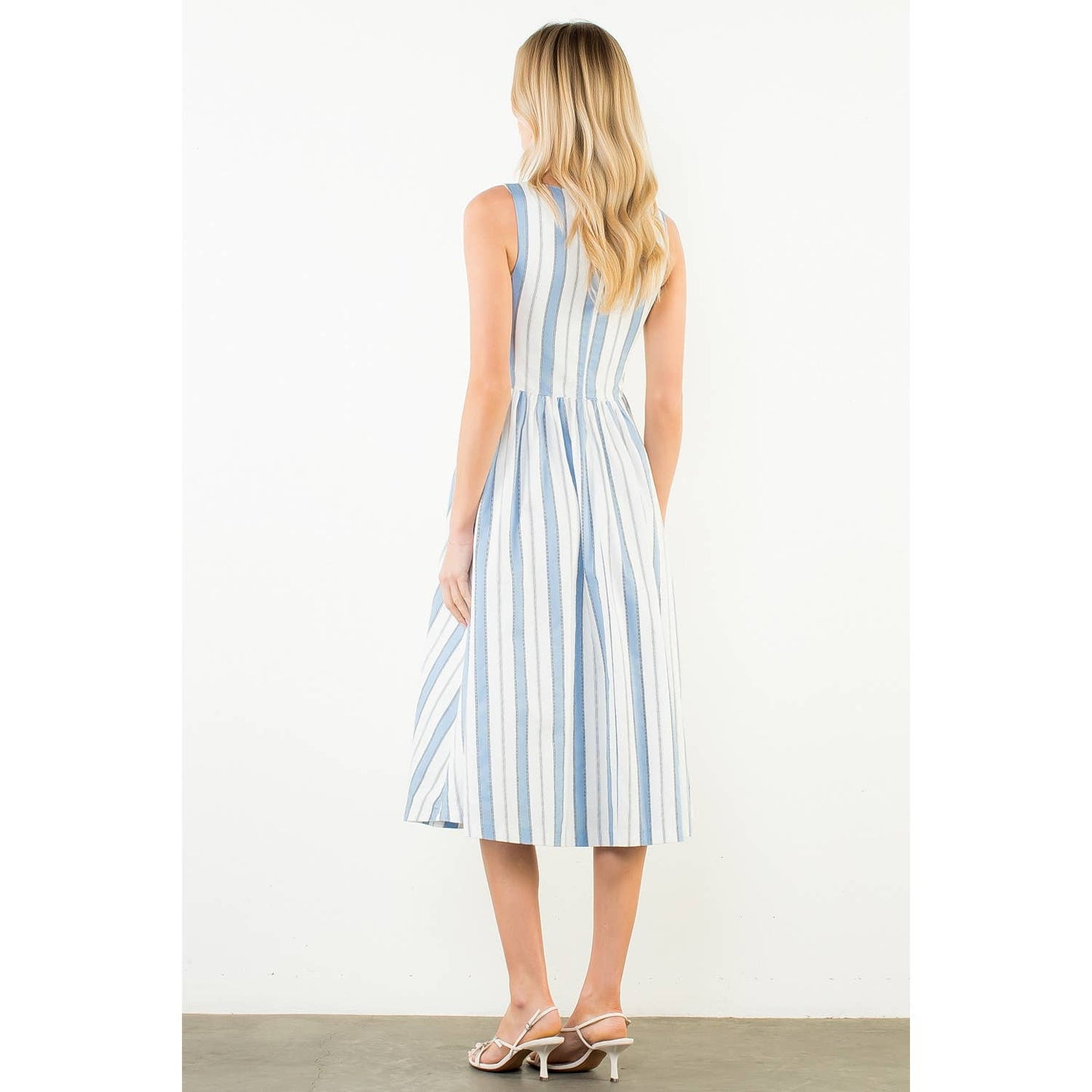 THML Sleeveless Striped Midi Dress – Blue