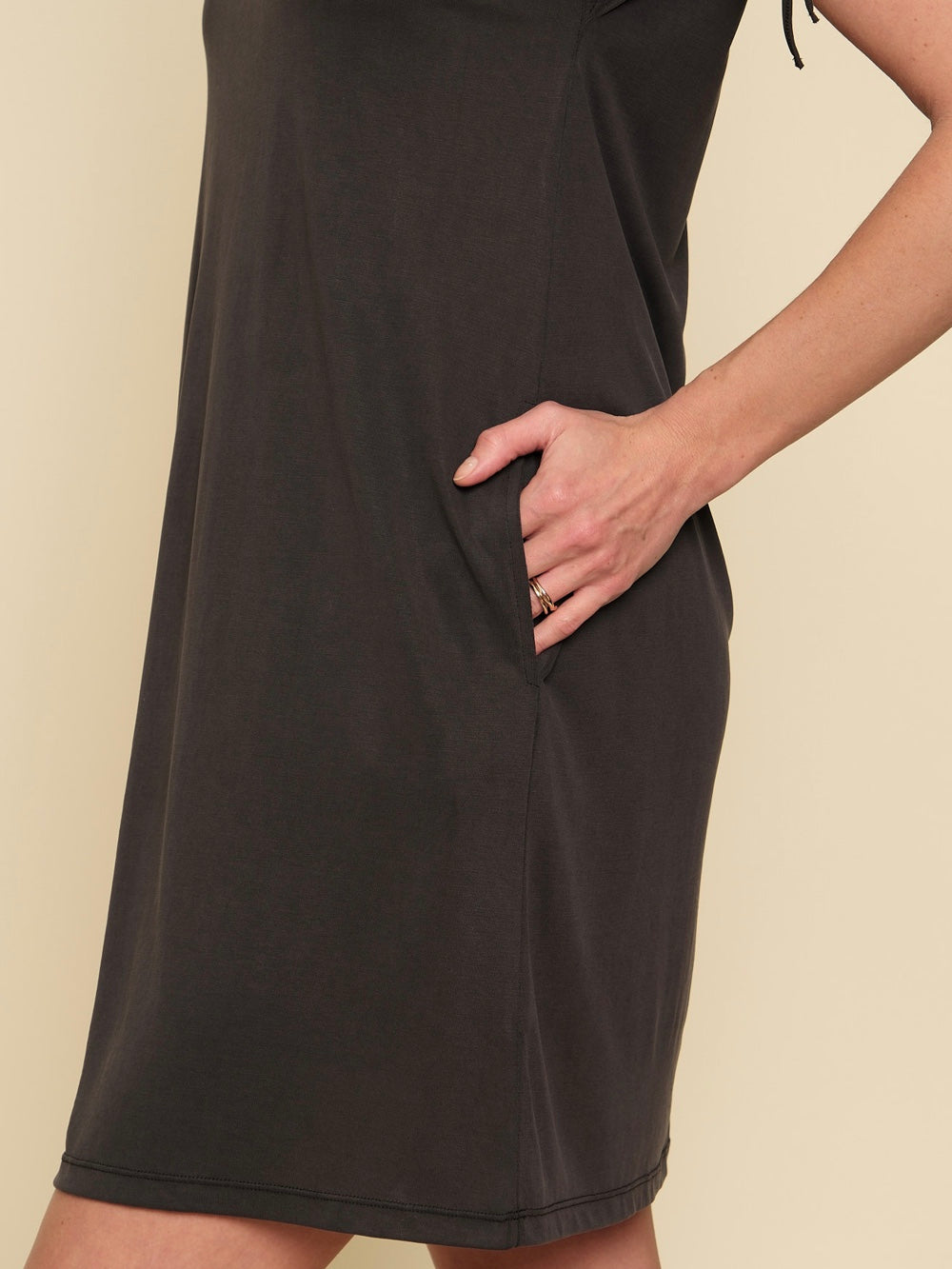 Avah Dress - Black