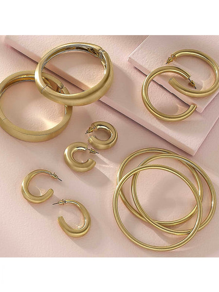 Célia Hoop Earrings in Satin Gold