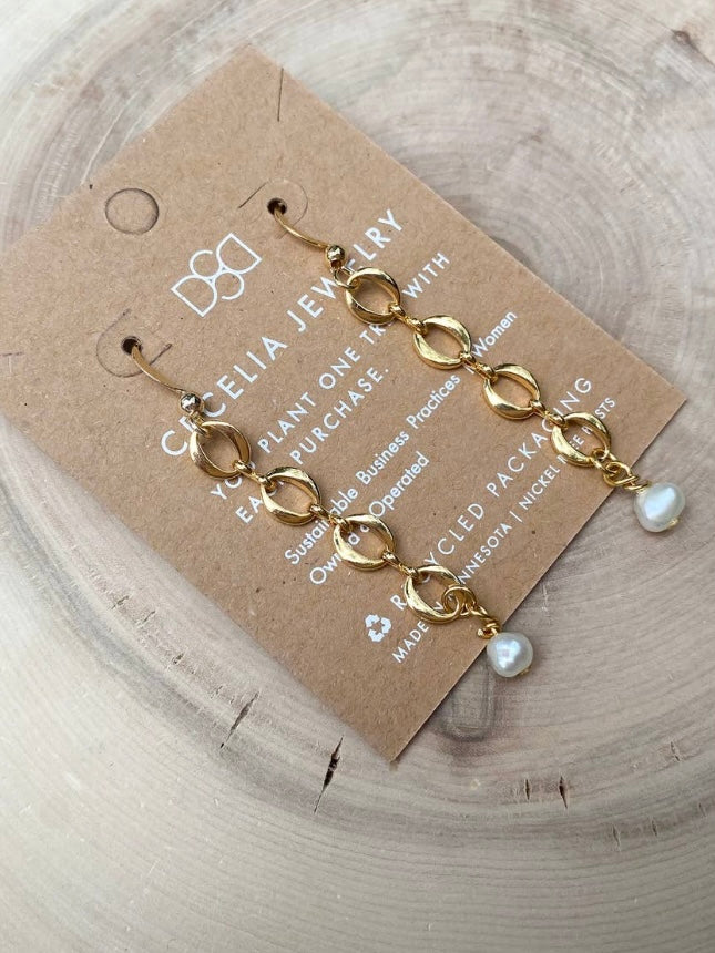 Chain Drop Earrings | Pearl