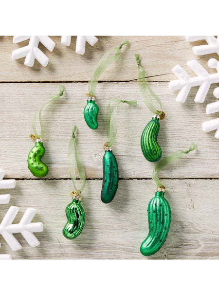 Pickle Ornaments Game