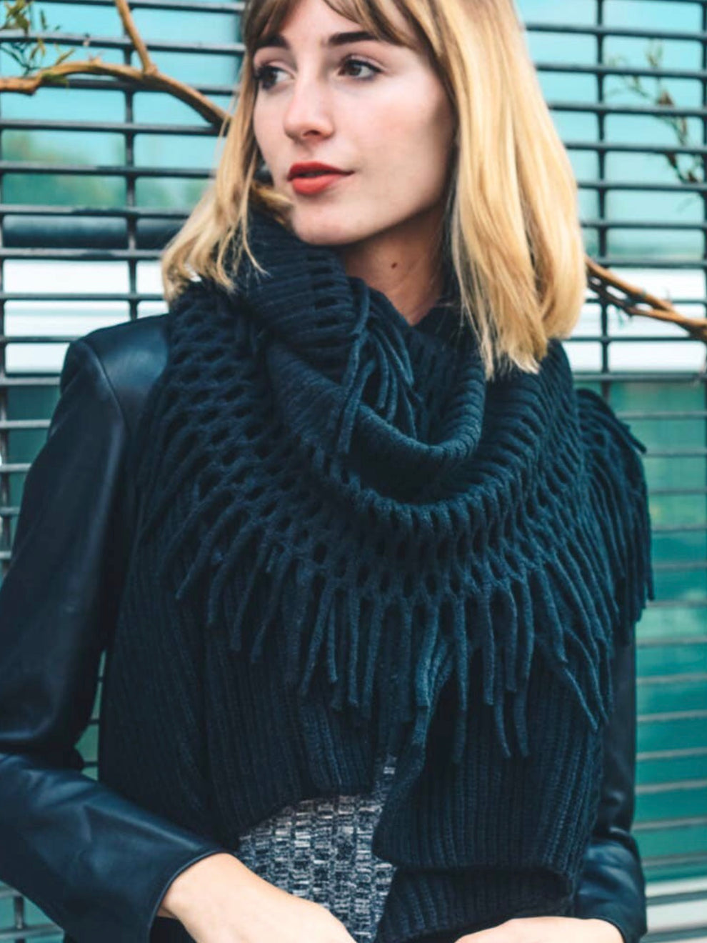 Tassel Knit Fringe Infinity Scarf Black – Rosemary Thyme