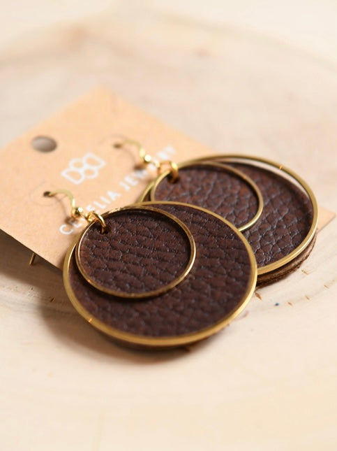 Round Leather Earrings - Natural Brown